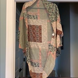 Like new easel Kimono